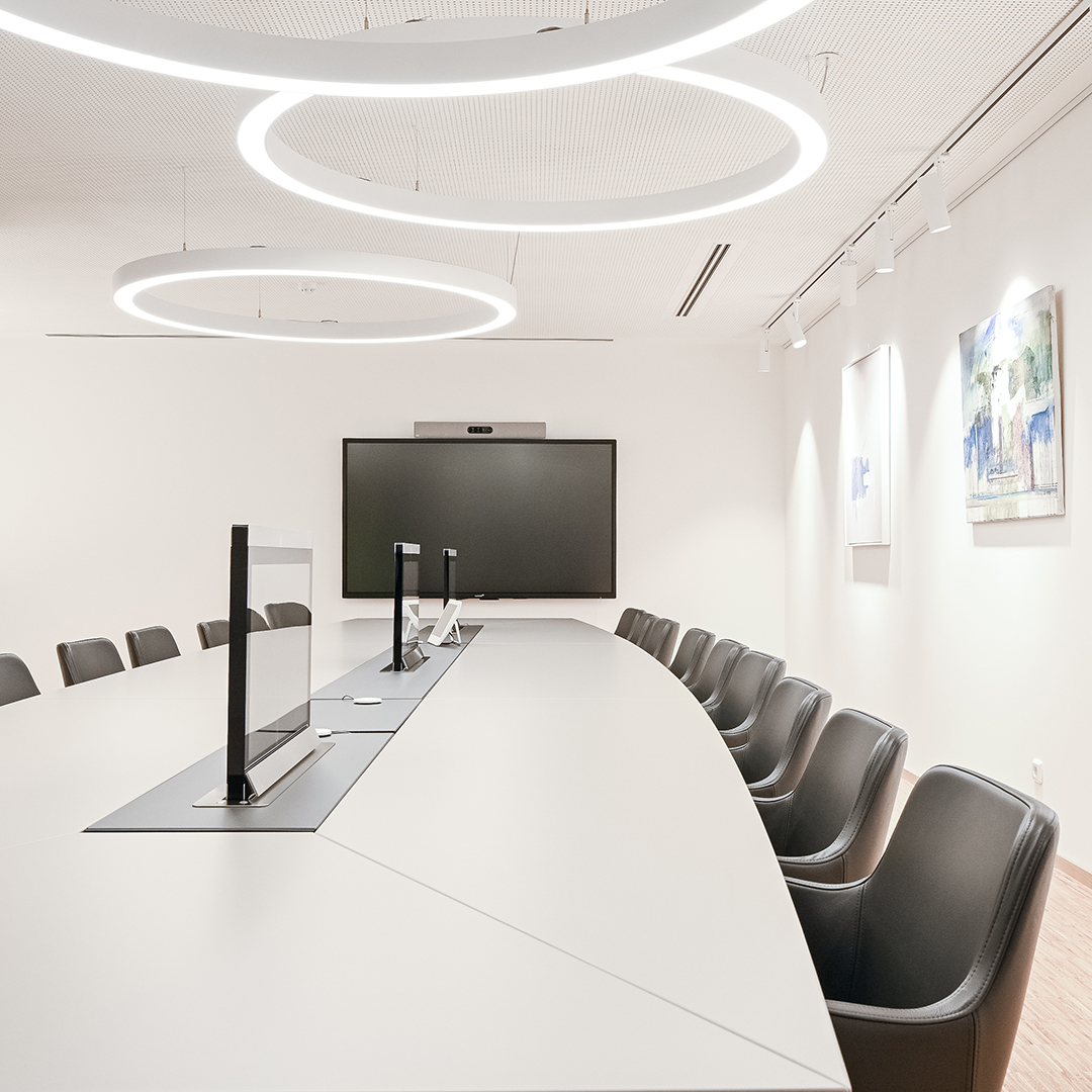 Modern executive collaboration room